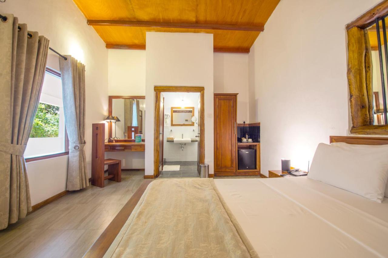 Kalu's Hideaway Hotel Udawalawe